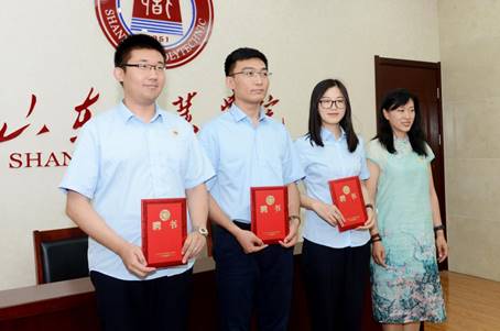 說明: //cgcyxy.www.dandanla.cn/__local/7/F0/17/D0C3DF209F11E23ED5B90F9A534_E3A7F762_1270B.jpg