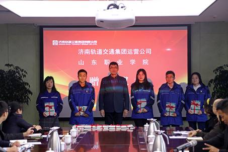 說明: //cgcyxy.www.dandanla.cn/__local/B/64/6B/62C42A13944D22396E7449CE355_AB54E9EE_80217.jpg